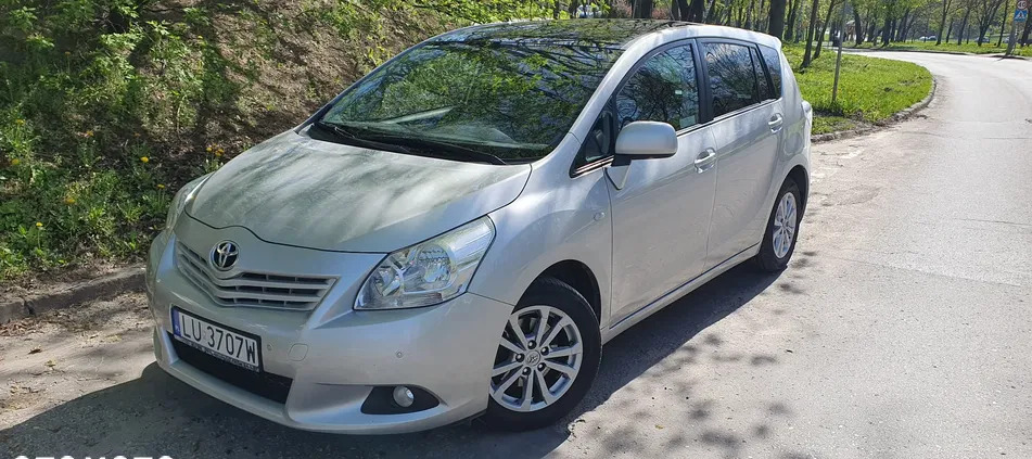 toyota Toyota Verso cena 41990 przebieg: 140000, rok produkcji 2012 z Lublin